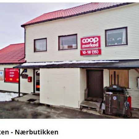 펜션 Hus I Lofotrivieraen, *