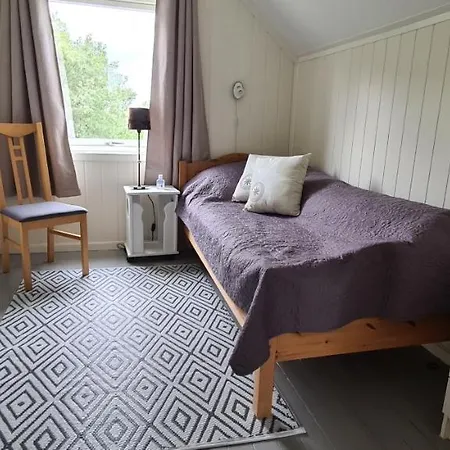 Hus I Lofotrivieraen, 펜션 Laukvik